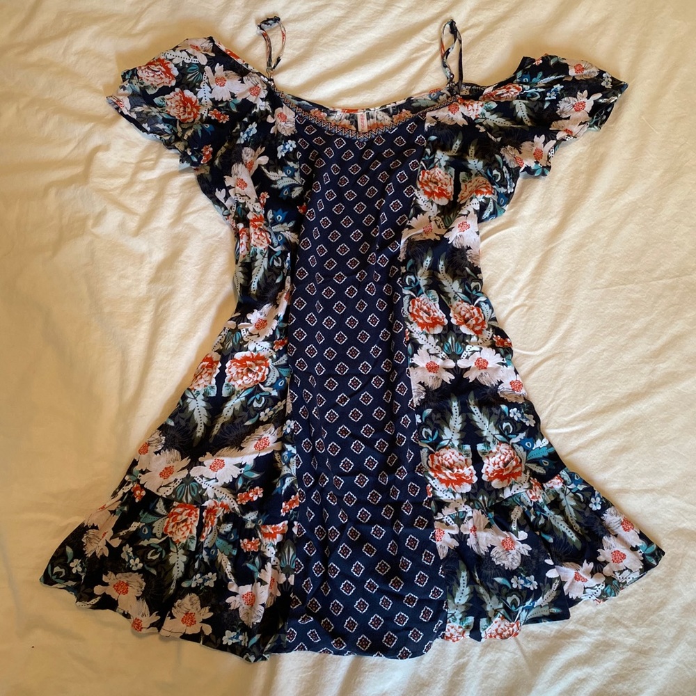 Off-the-shoulder Sun Dress